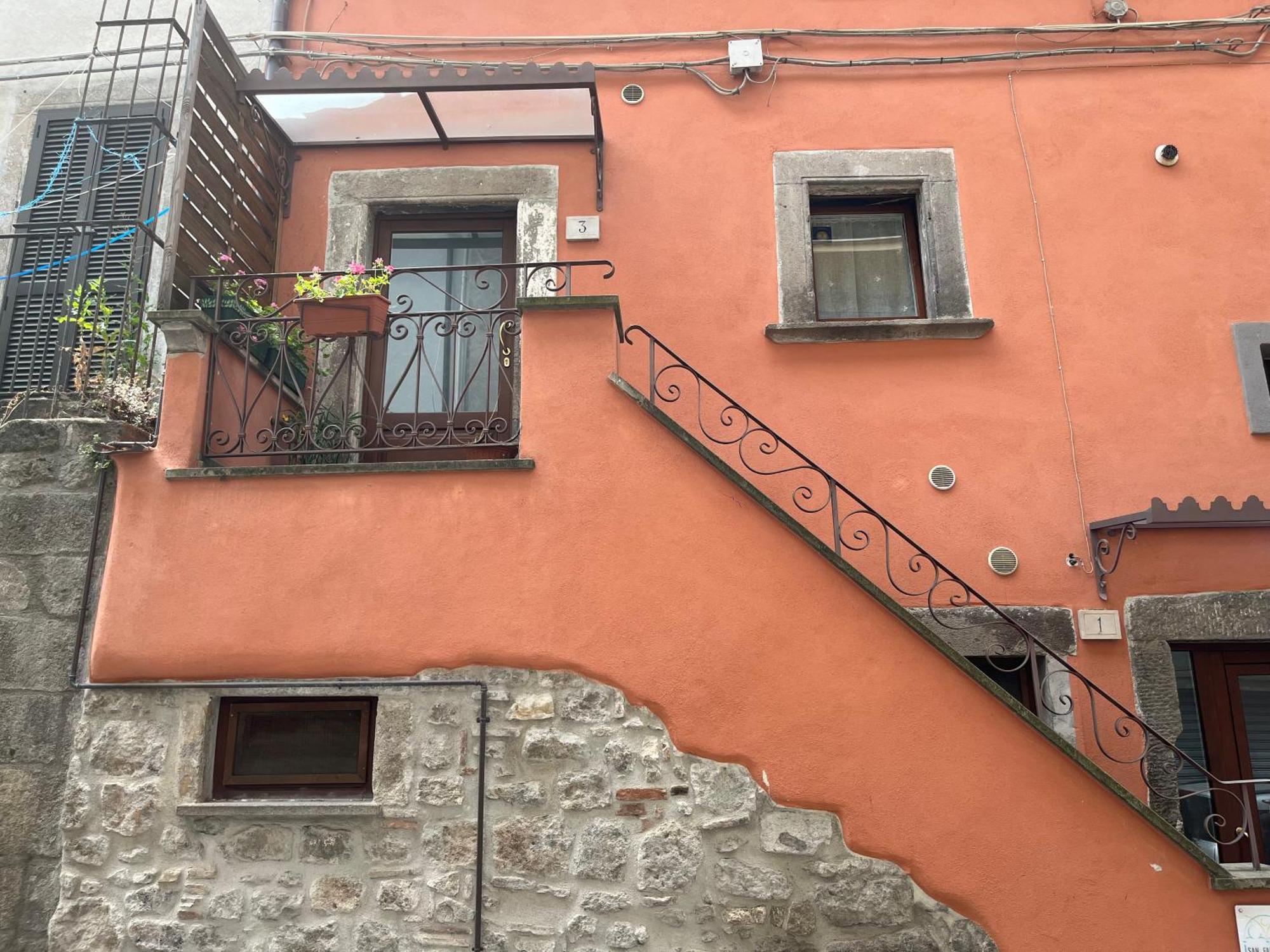 Domus Tuscia Apartments San Faustino Guesthouse Вітербо Екстер'єр фото